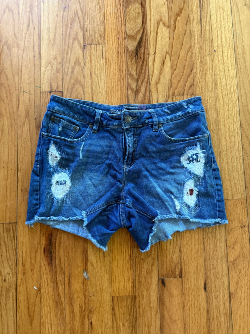 Faded Glory Distressed Blue Denim Jean Shorts